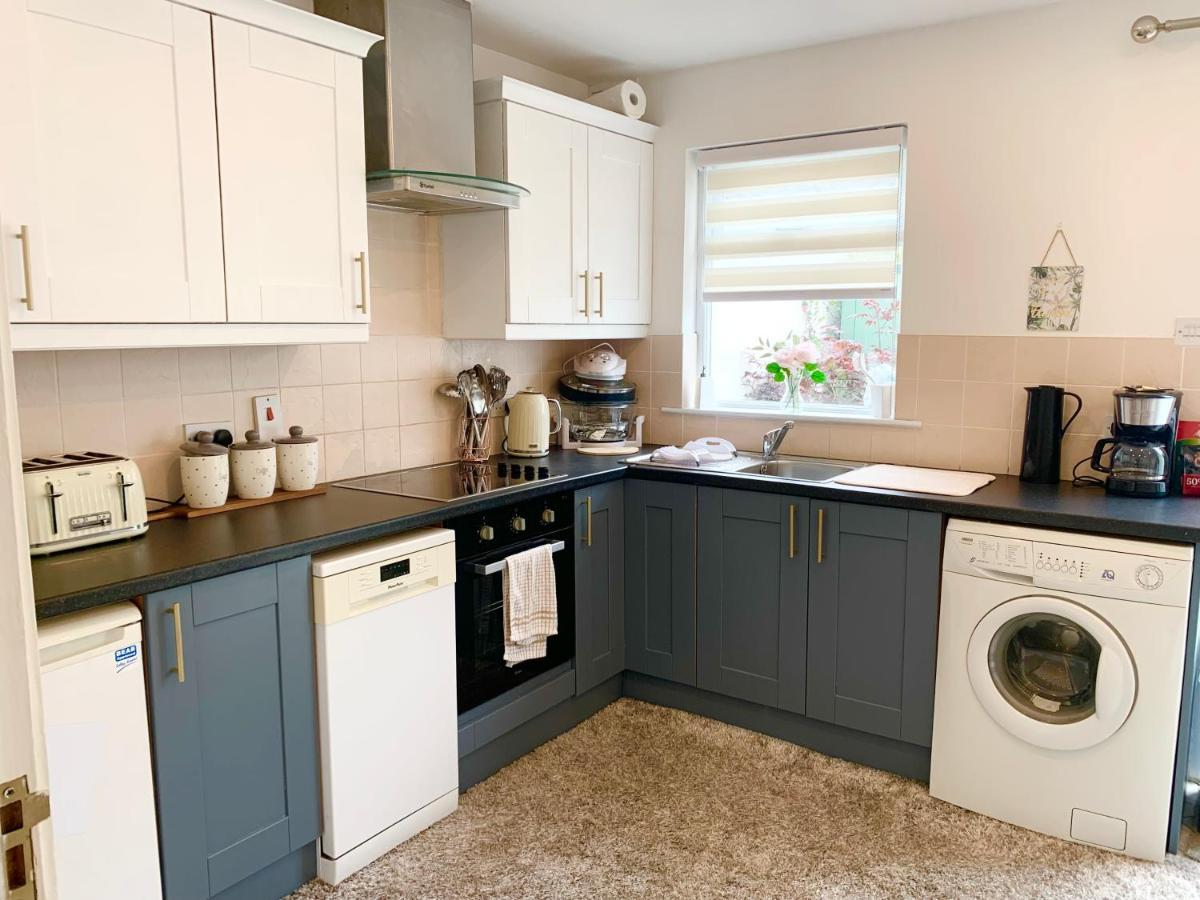Three-Bedroom Home In Tulfarris Village, Wicklow ブレッシントン エクステリア 写真