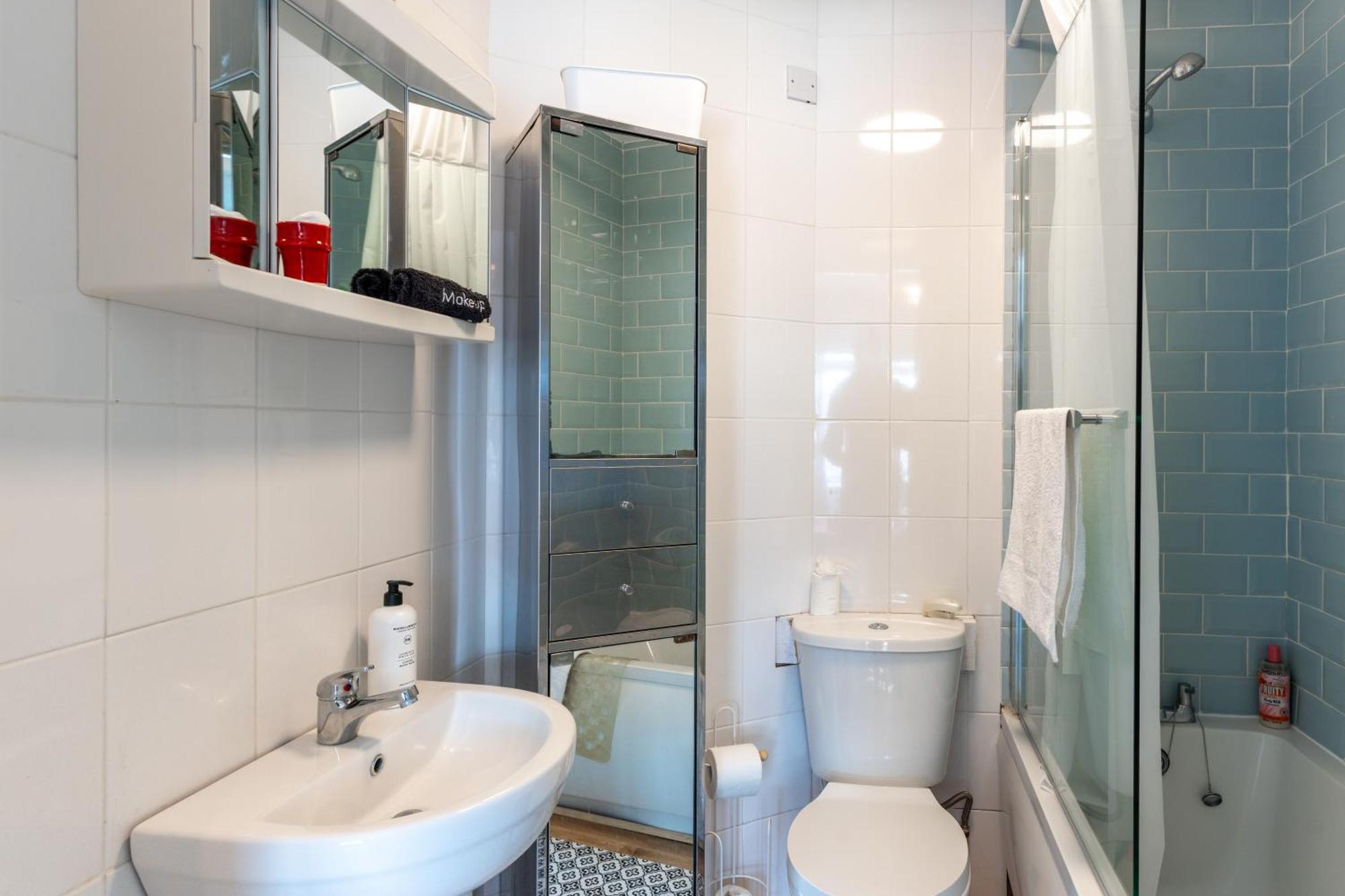 Three-Bedroom Home In Tulfarris Village, Wicklow ブレッシントン エクステリア 写真