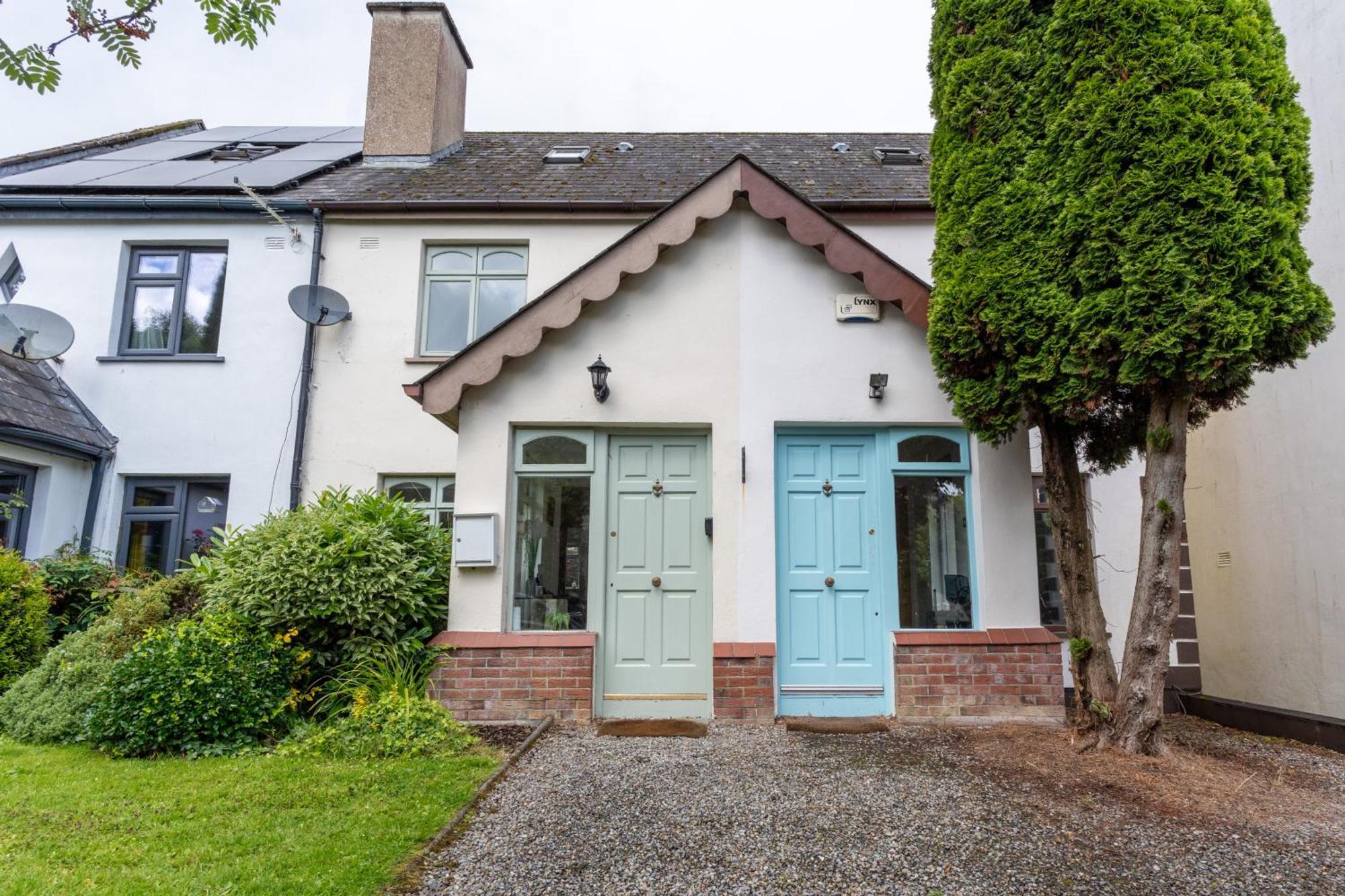 Three-Bedroom Home In Tulfarris Village, Wicklow ブレッシントン エクステリア 写真